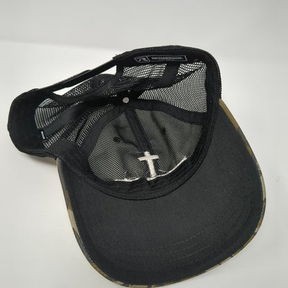 Rescued Snapback Trucker Hat Camouflage M/L Adjustable Mesh Back Richardson