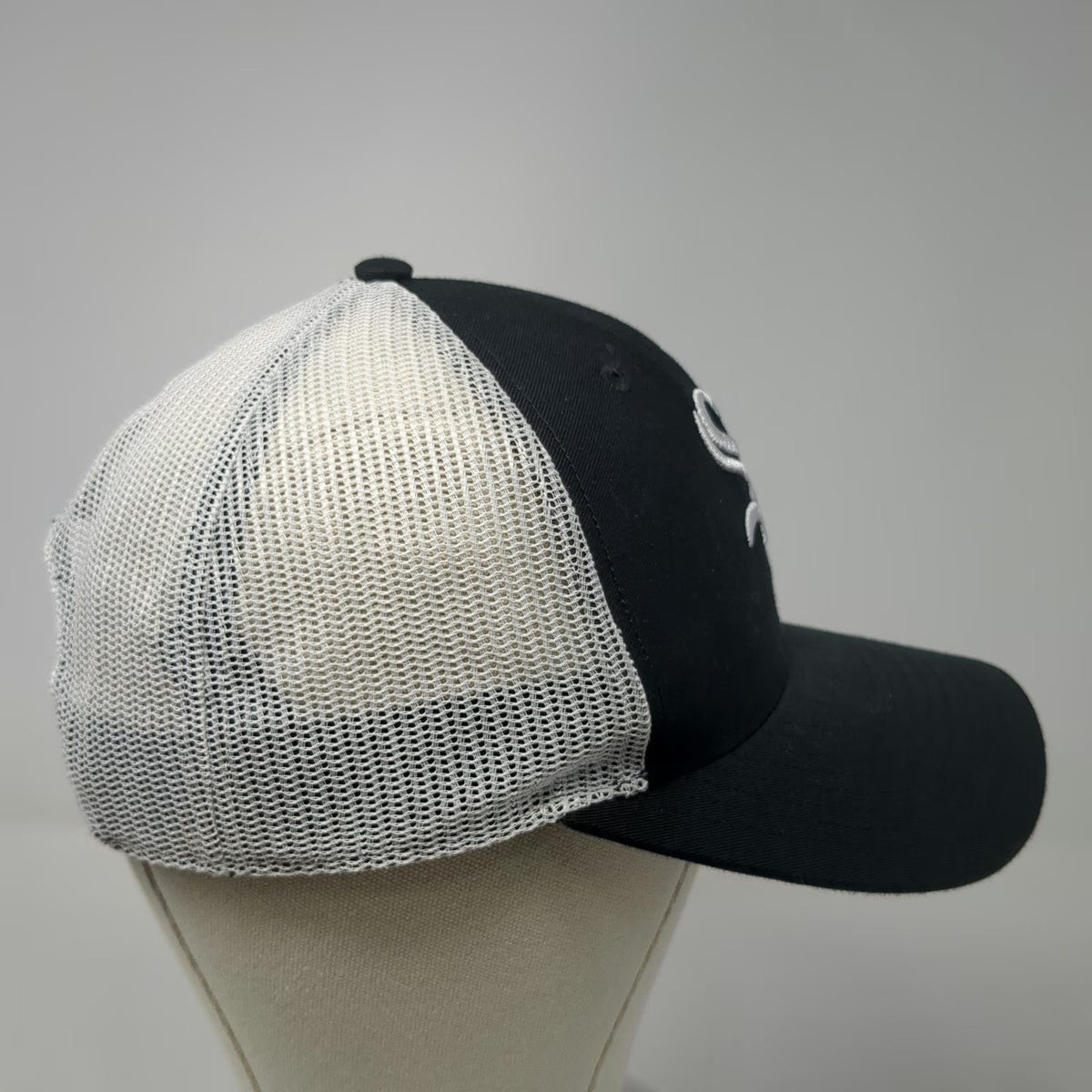 '47 Chicago White Sox MLB Trucker Hat Black One Size Mesh Snapback Embroidered