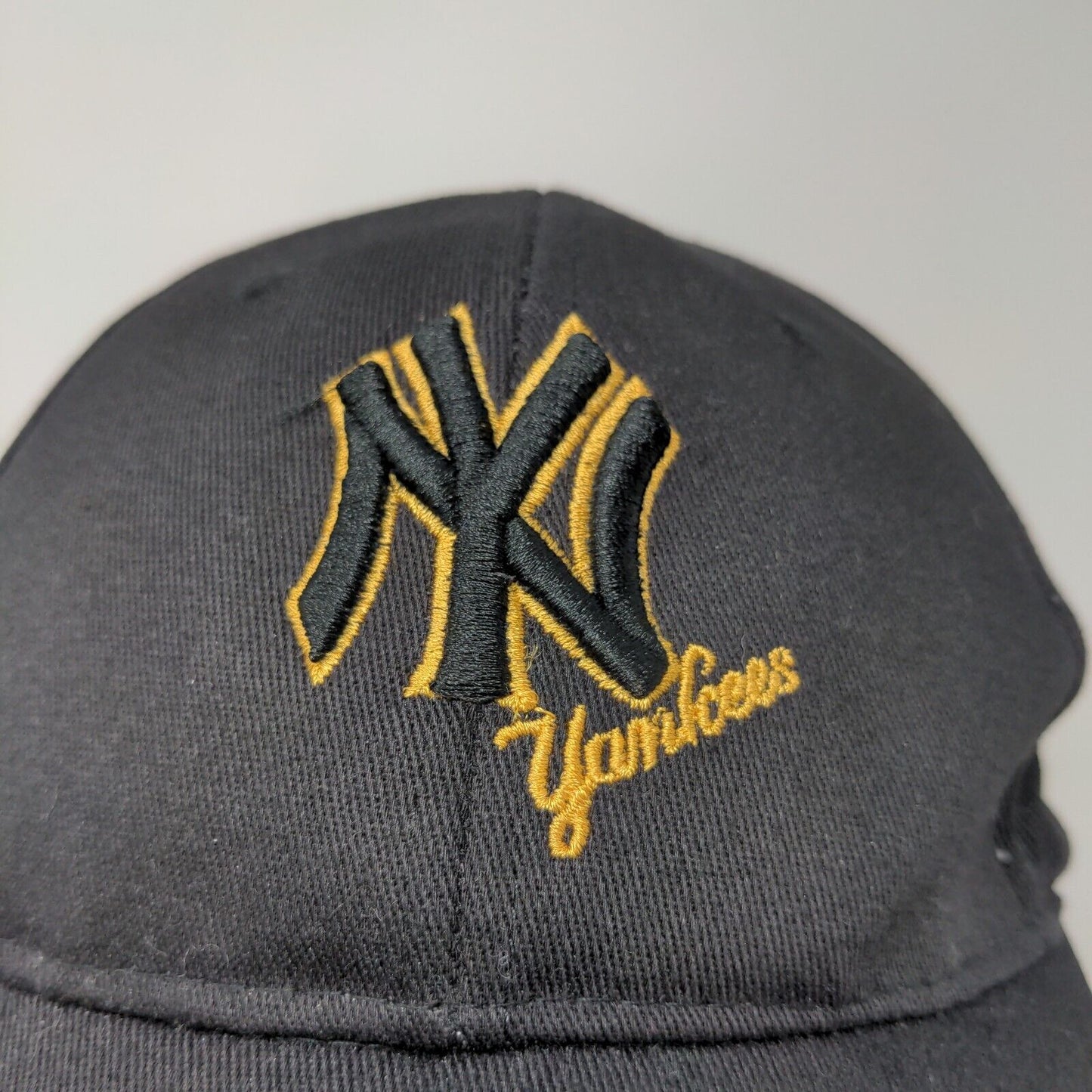 Unbranded Men's Slideback Hat Black Adjustable Embroidered New York Yankees Logo