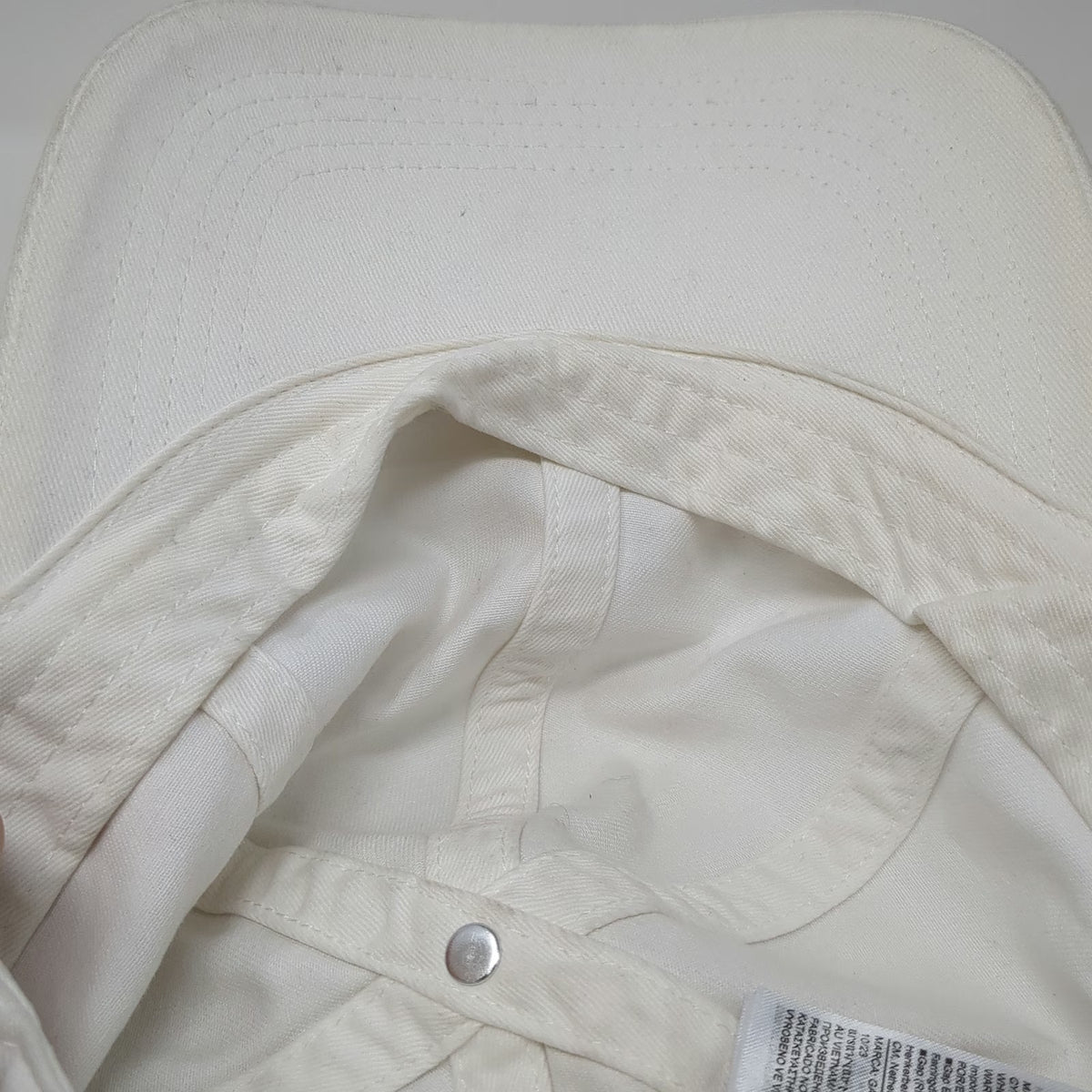 GAP White One Size Baseball Cap Slideback Hat Unstructured Cotton Plain