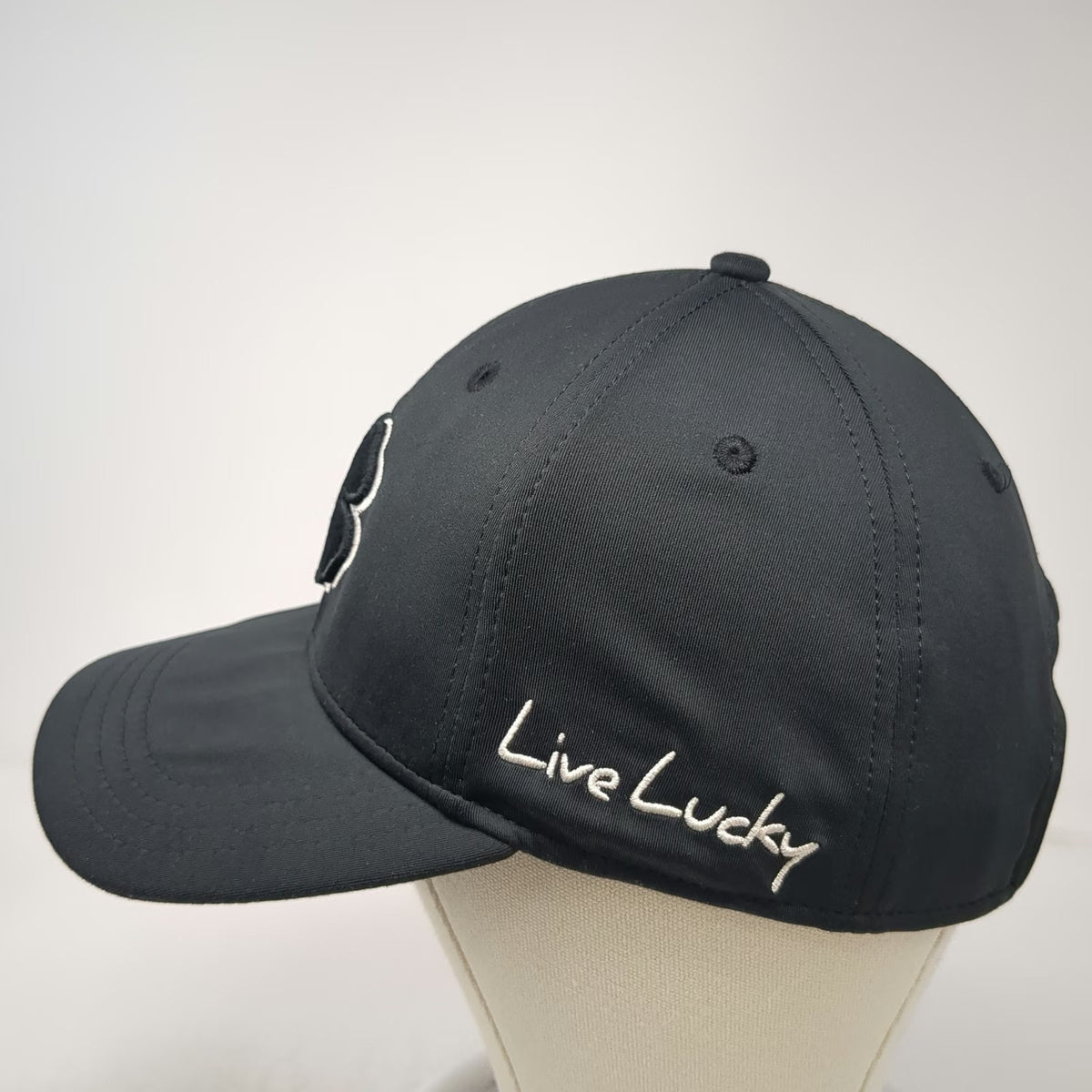 Black Clover Baseball Cap Black One Size Live Lucky Daltile Strapback Hat