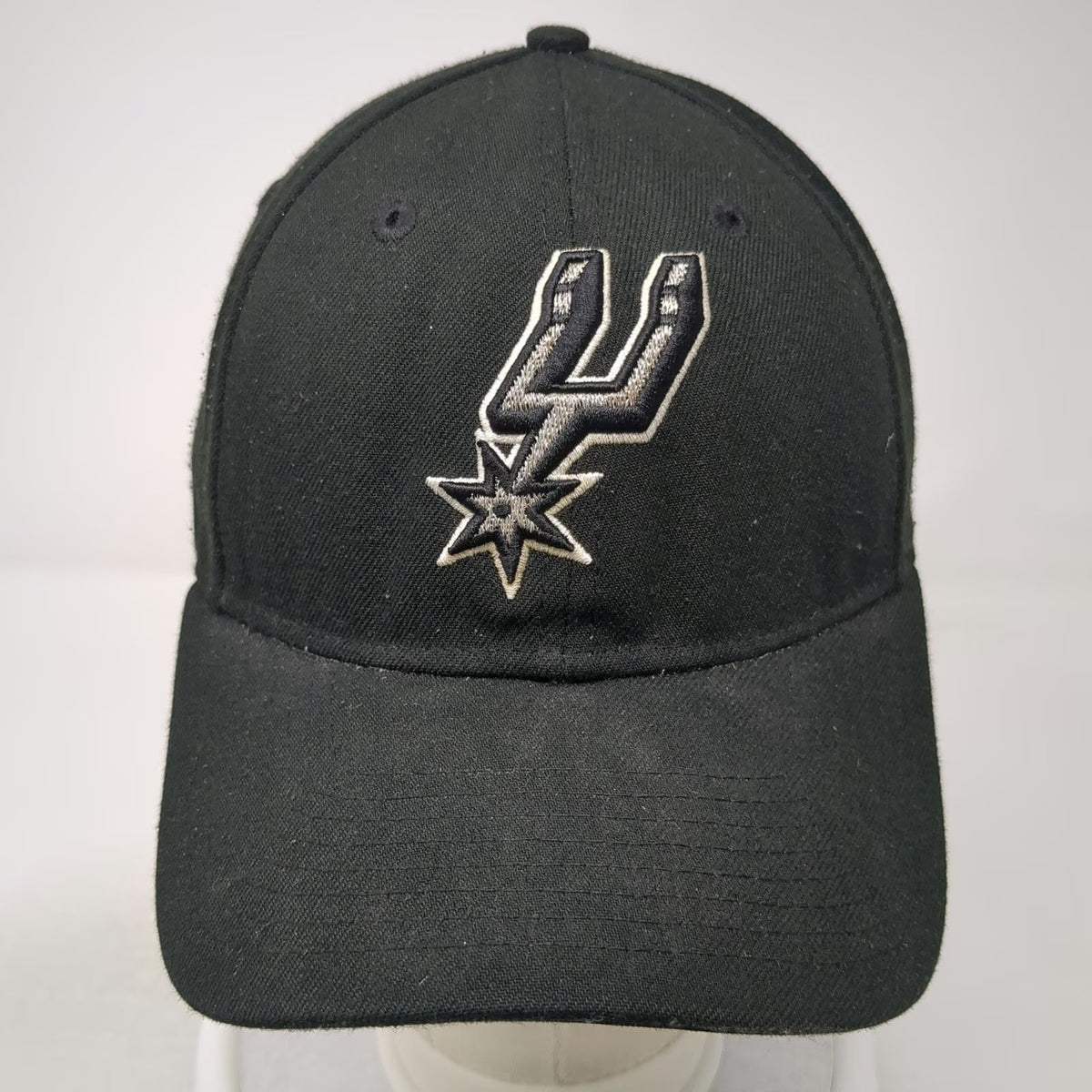 New Era San Antonio Spurs NBA Cap Black OS Strapback Curved Brim Hat Embroidered