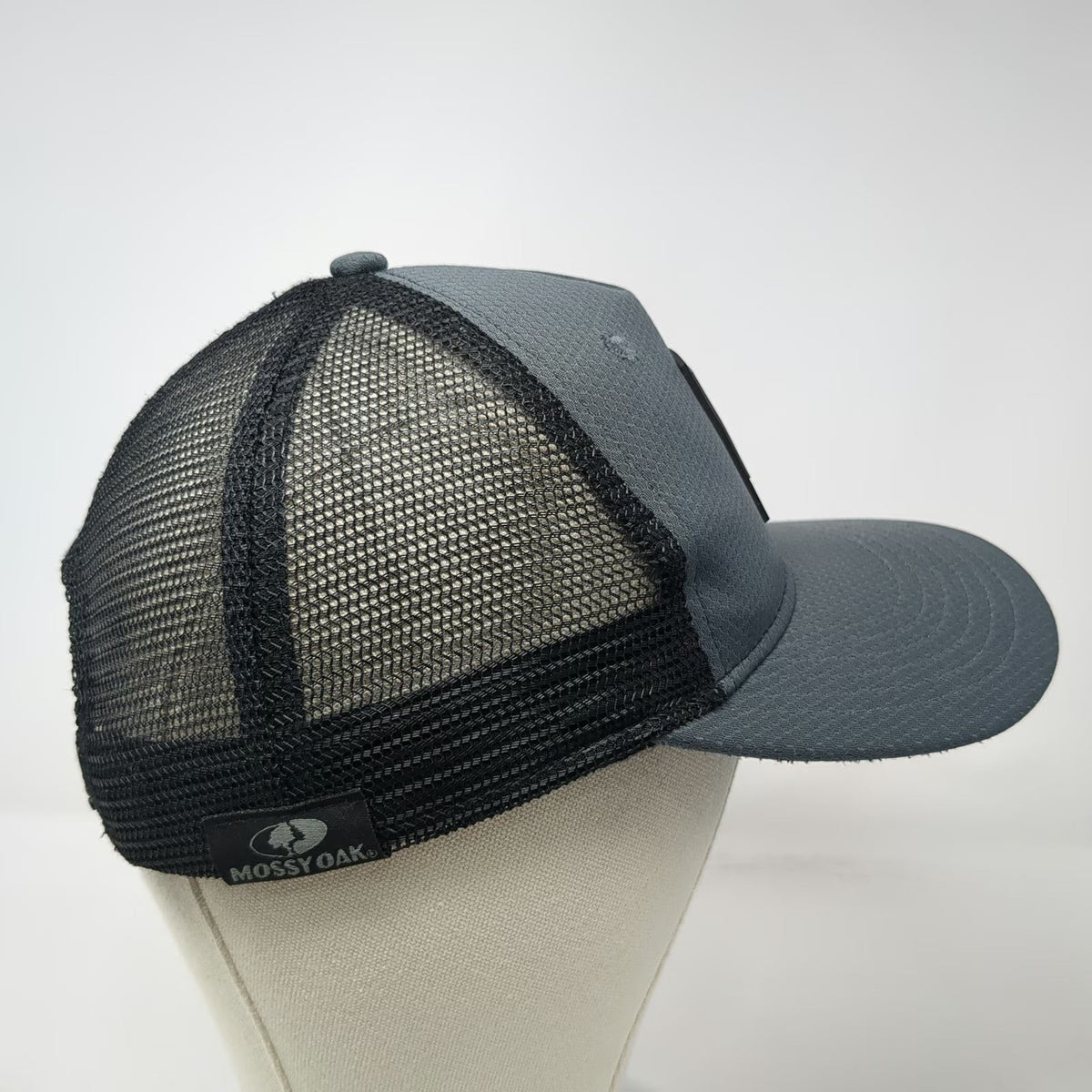 Mossy Oak Trucker Hat Gray One Size Tactical Logo Mesh Back Snapback Youth