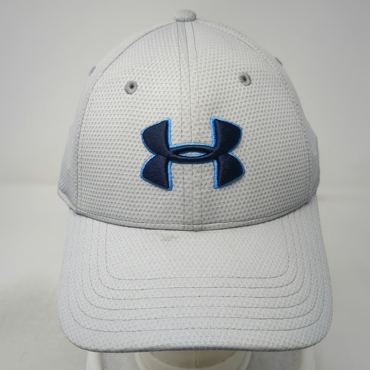 Under Armour Baseball Cap Gray L Fitted Textured Hat Navy Blue Logo Performance