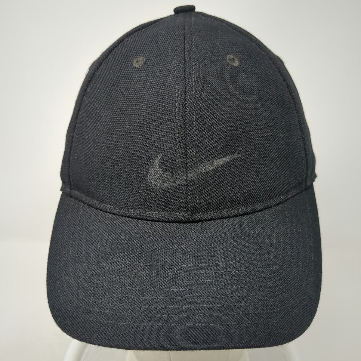 Nike Baseball Cap Black OSFM Adjustable Strapback Dri-Fit Legacy91 Hat Swoosh