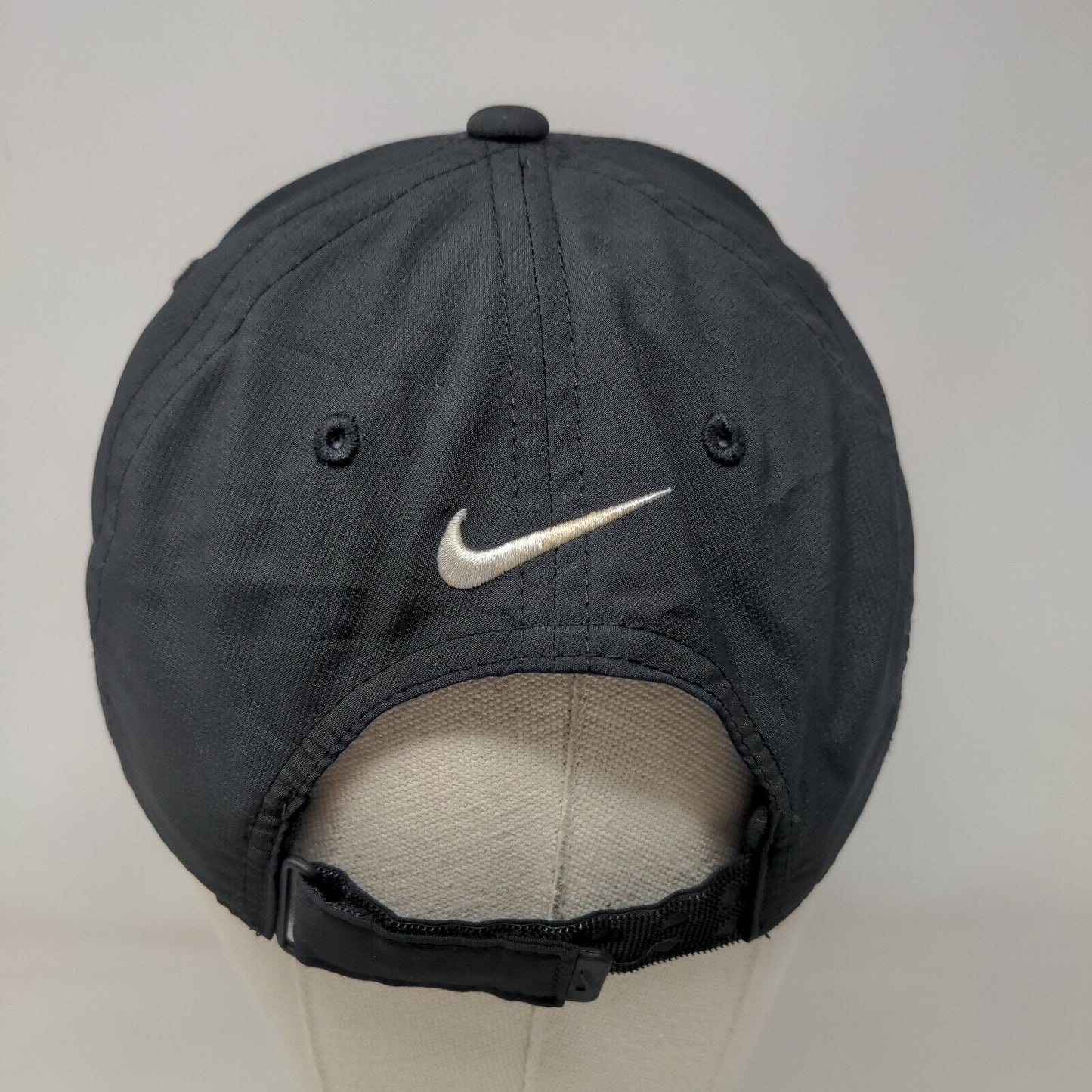 Disney Mickey Mouse Strapback Hat Black OSFM Nike Legacy 91 Dri-Fit
