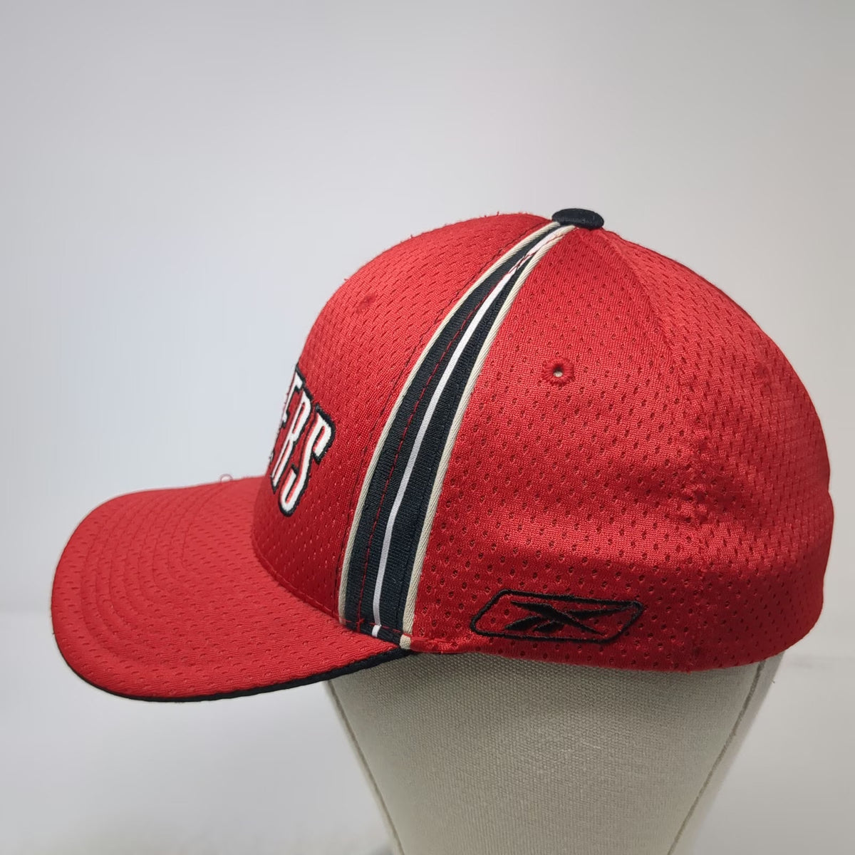 Reebok NBA Portland Trail Blazers Cap Red One Size Mesh Stripes Stretch Fit Hat
