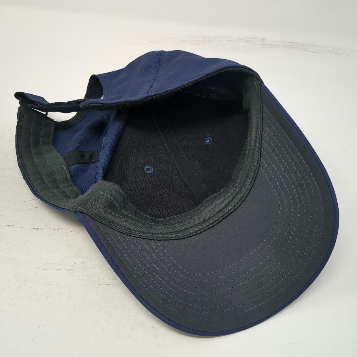 Nike Baseball Cap Blue One Size Adjustable Strapback Dri-FIT Legacy91 Swoosh Hat