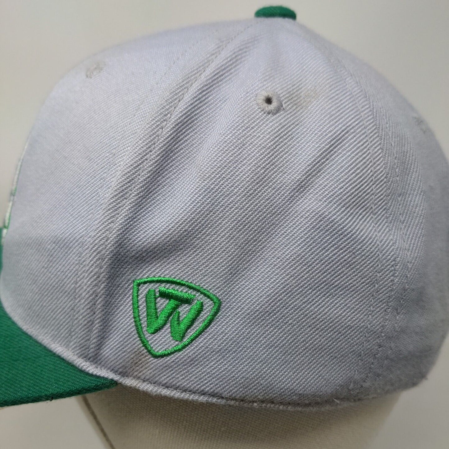 North Texas Mean Green Fitted Hat Gray Green Size 7 3/8 Eagle Logo NCAA