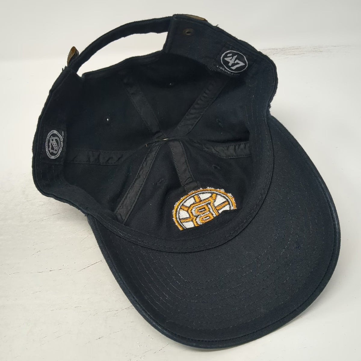 '47 Boston Bruins NHL Black Cap OSFM Slideback Embroidered Curved Brim Cotton