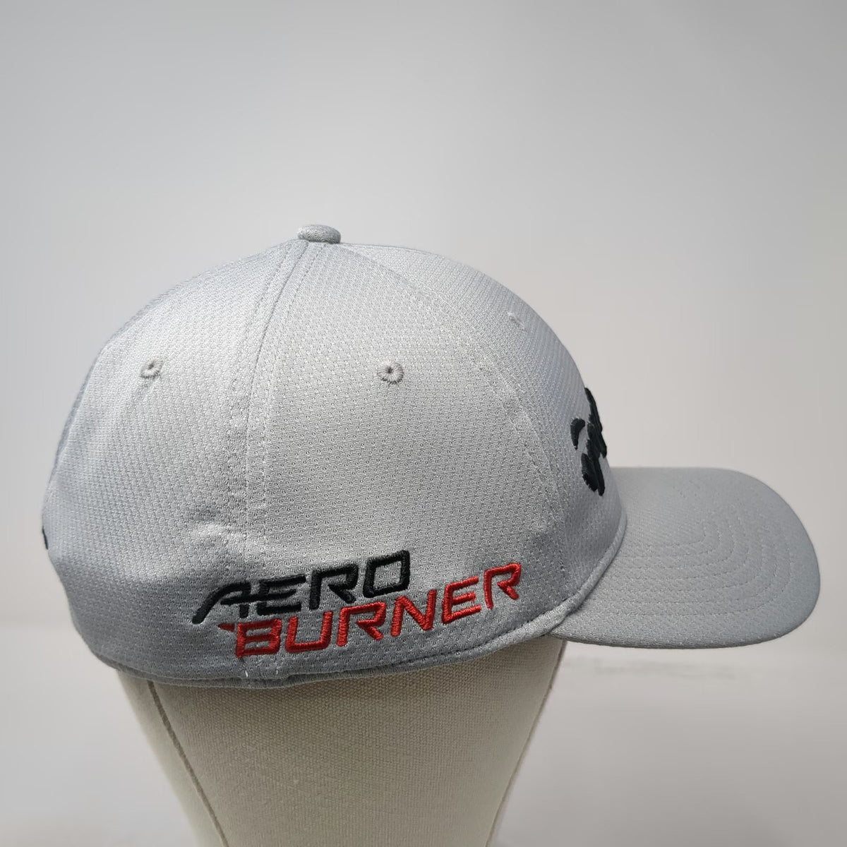 TaylorMade Baseball Cap Gray XL Fitted R15 Aero Burner Flexfit Golf Sport Hat