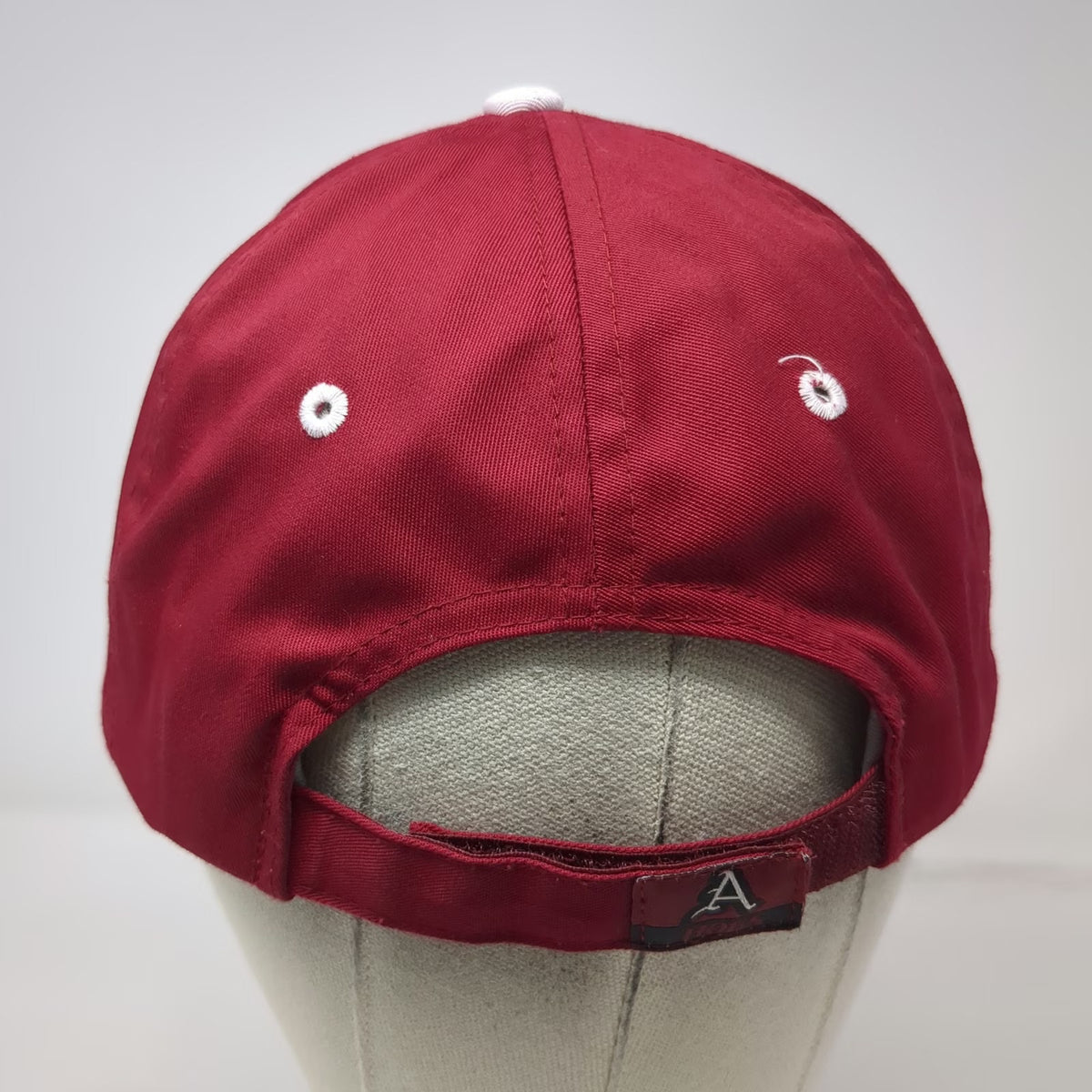 Arkansas Razorbacks NCAA Top of the World Red One Size Baseball Cap Hat Hog Logo