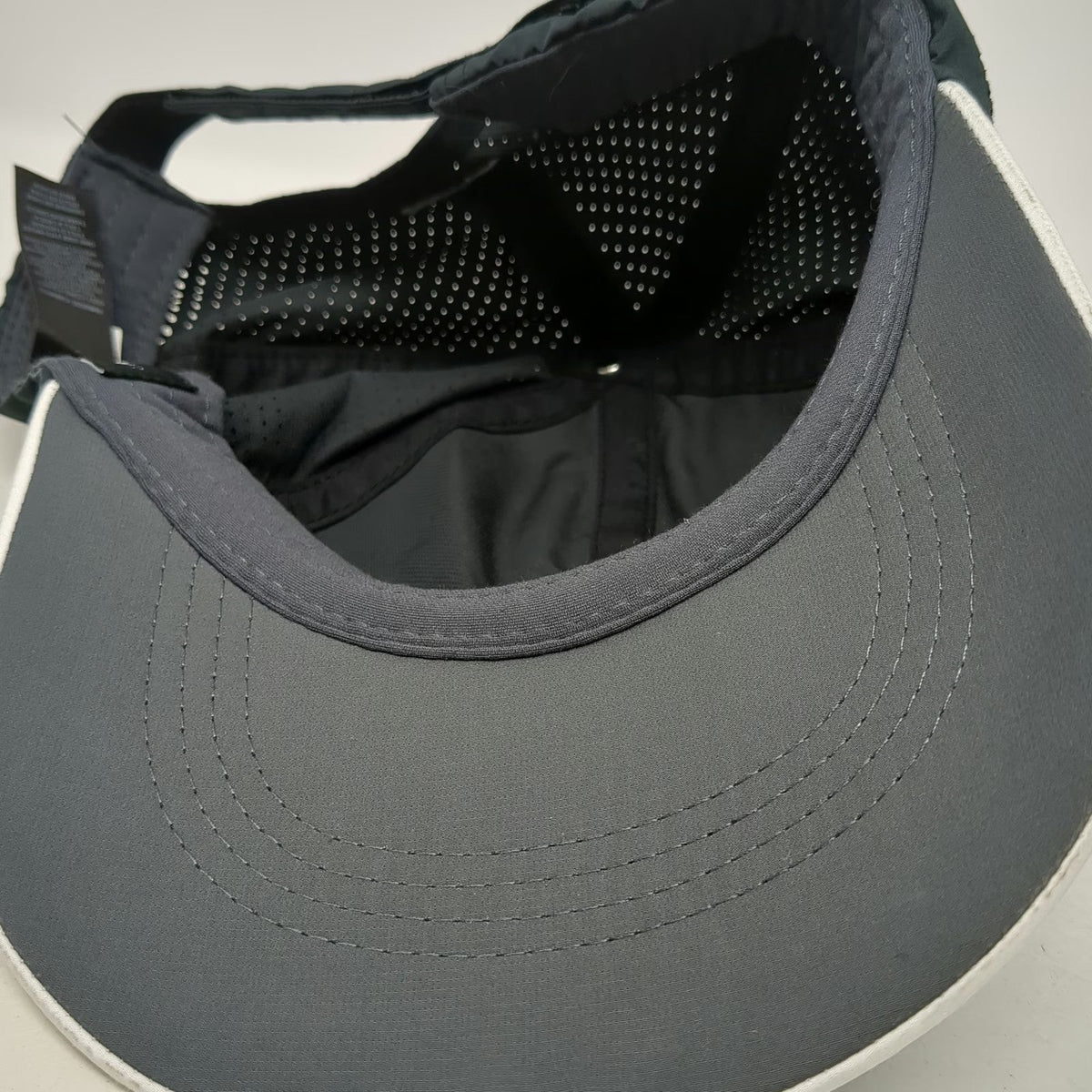 Nike Baseball Cap Black One Size BK Lacrosse Performance Mesh Strapback Hat