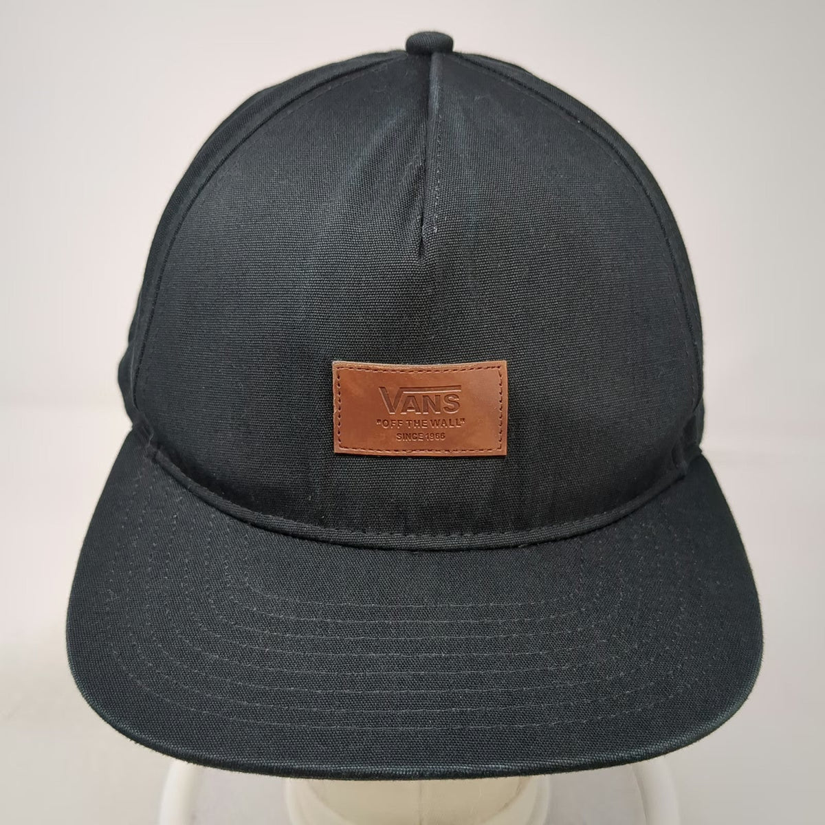 Vans 5 Panel Black One Size Snapback Brown Faux Leather Patch Flat Brim Hat