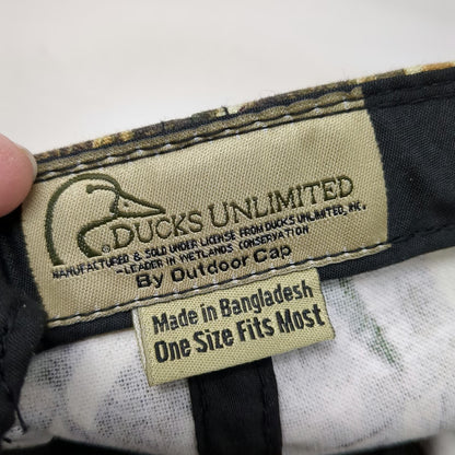 Ducks Unlimited Green Baseball Cap One Size Camo Duck Logo Slideback Hat