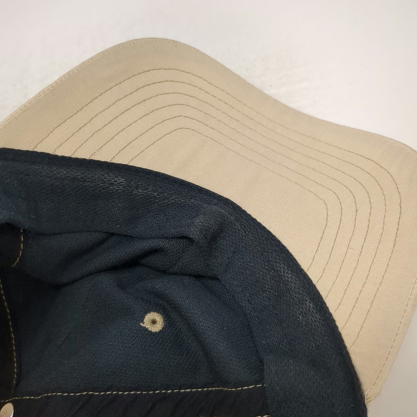 Dockers Baseball Cap Beige One Size Cotton Nylon Blend Slideback Strap Golf Hat
