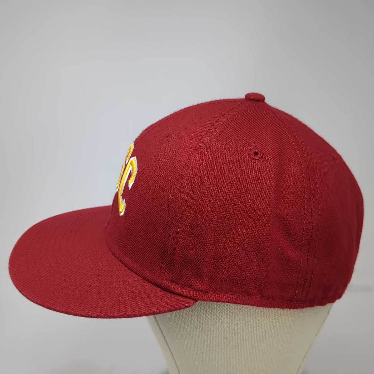 USC Trojans NCAA Red Hat Cap 7 3/8 Fitted Gray Undervisor Helmet Logo Embroidery