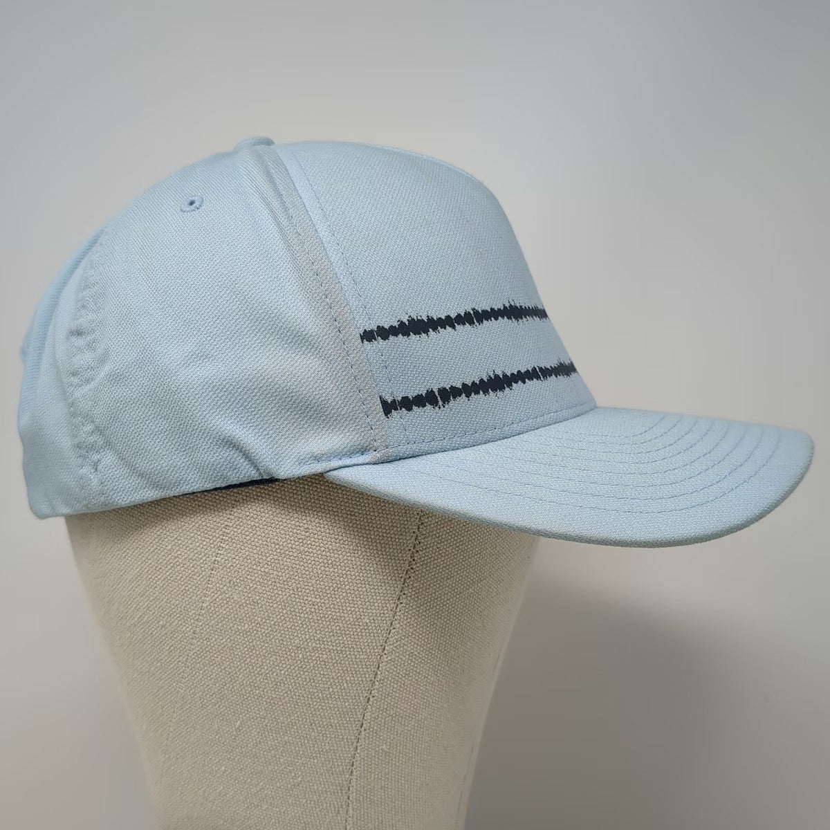 TravisMathew 5 Panel Blue One Size Snapback Hat Flexfit 110 Graphic Stripes