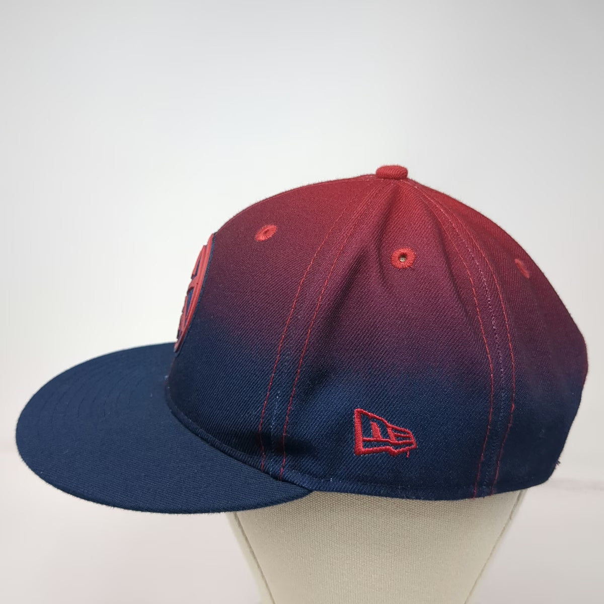 New Era NBA Denver Nuggets Snapback Hat Blue Red OSFM Gradient Flat Brim OSFM