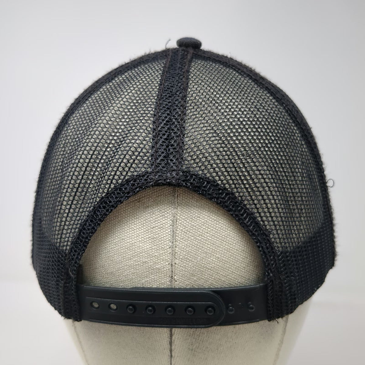 Caterpillar Trucker Hat Gray One Size Mesh Back Snapback Logo Workwear Cap