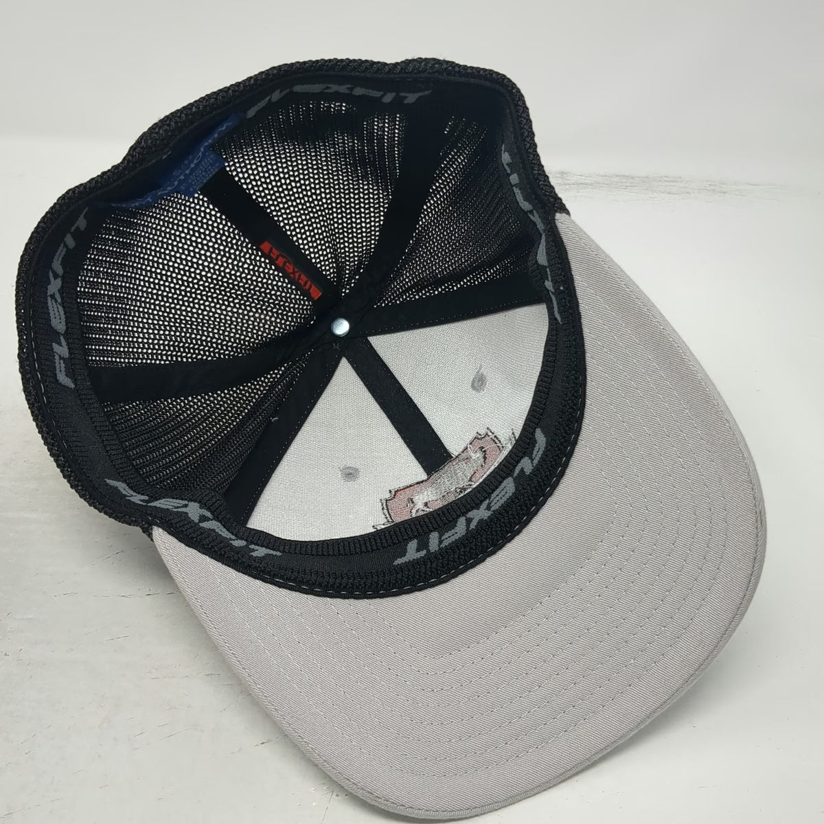 Port Authority Baseball Cap Gray M Butte Fence Bison Logo Mesh Back Fitted Hat