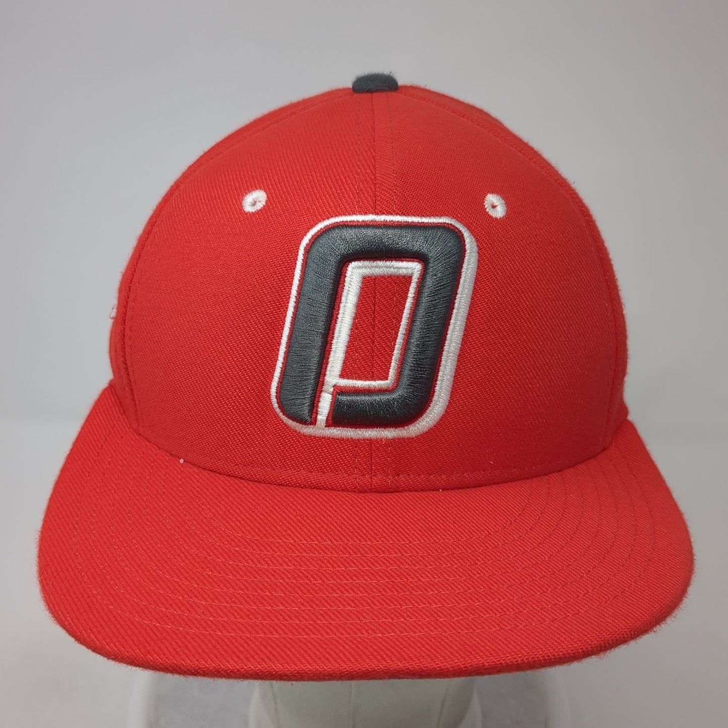 Storm Fitted Hat Red Medium Embroidered Laser Cut Nike True Dri-Fit