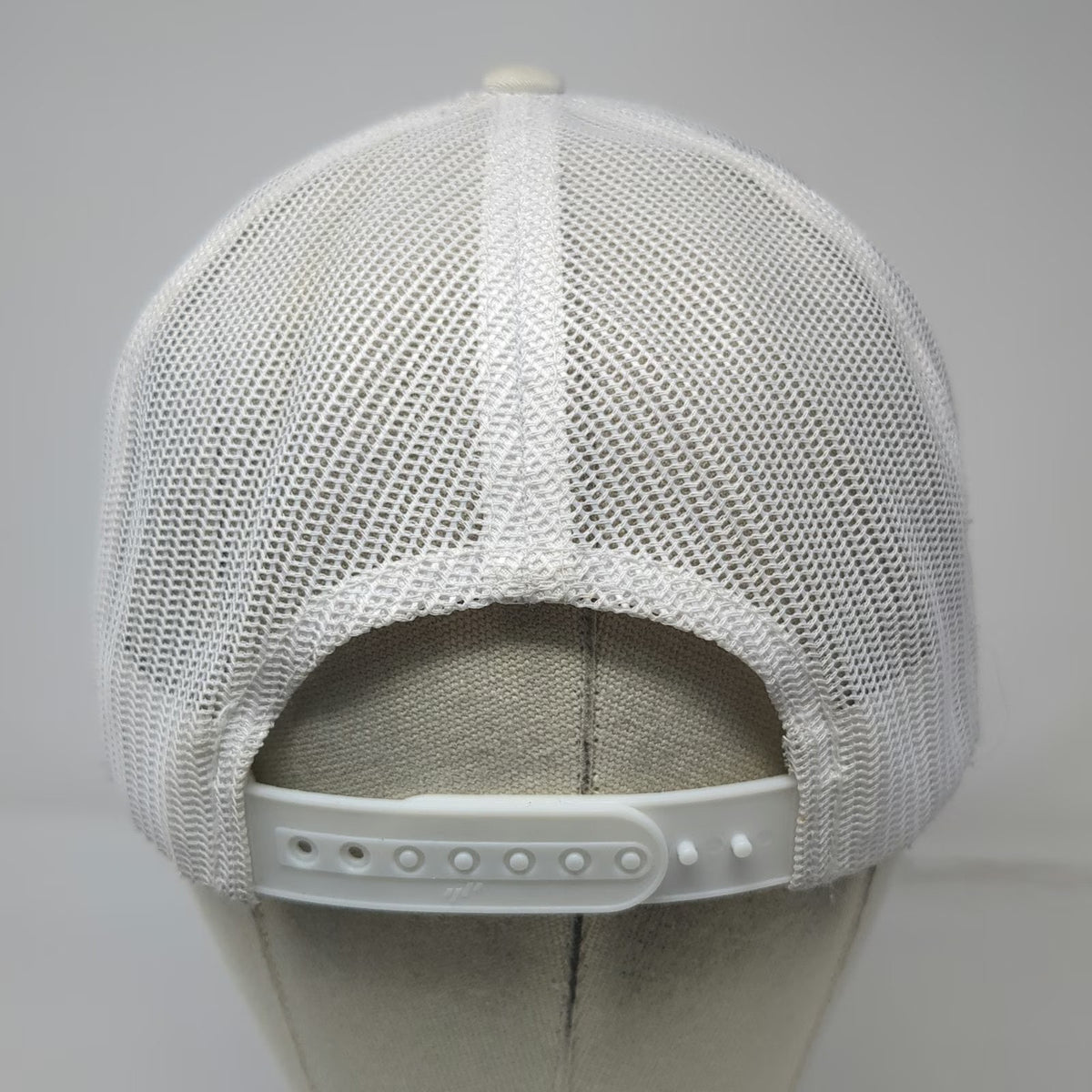 Western Threads White Trucker Hat One Size Playing Cards Mesh Snapback Flat Brim