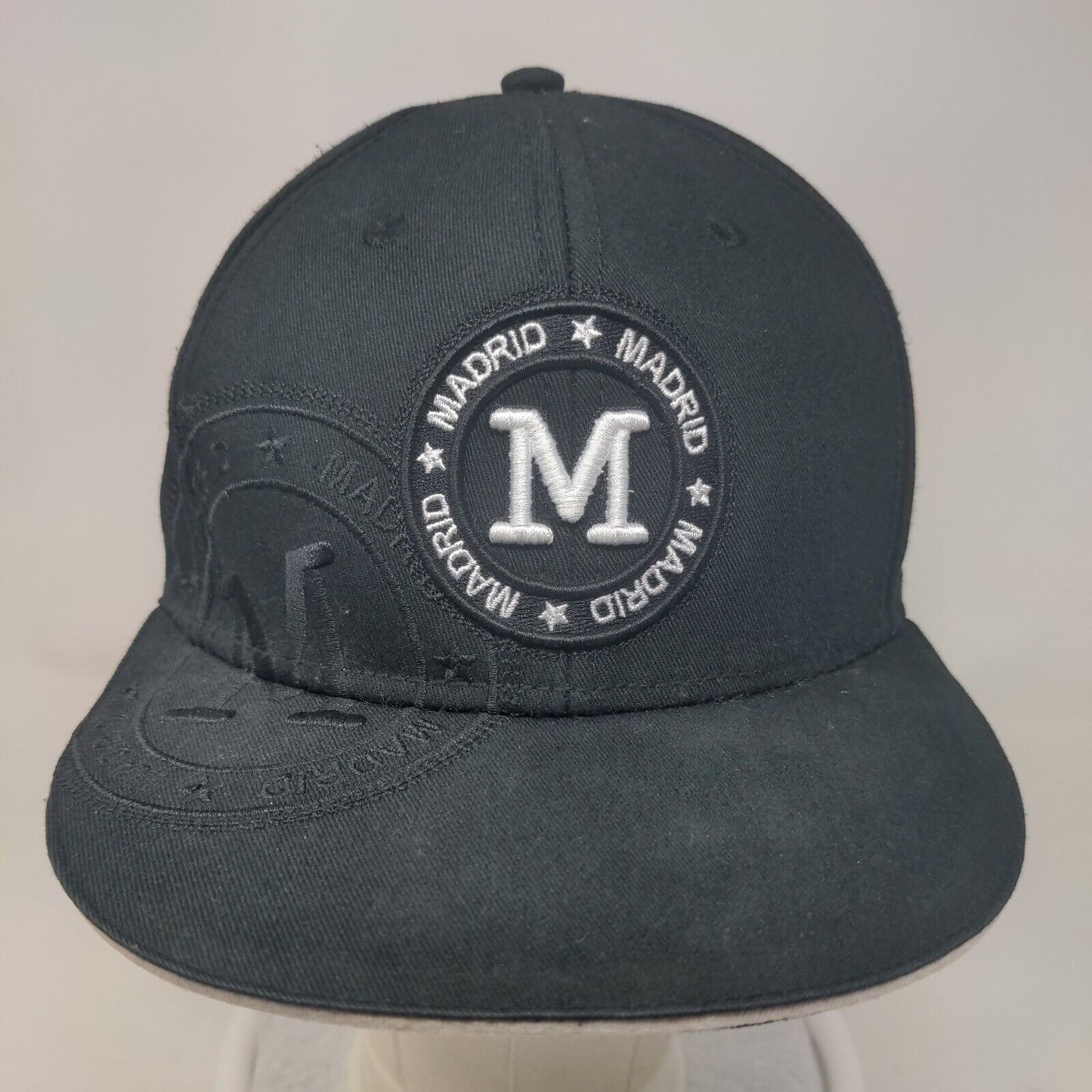 Robin Ruth Men's Snapback Hat black Embroidered Madrid Logo 100% Cotton