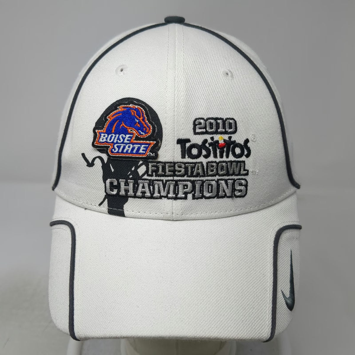 Nike Boise State Broncos NCAA Cap White OSFM 2010 Fiesta Bowl Champions Official