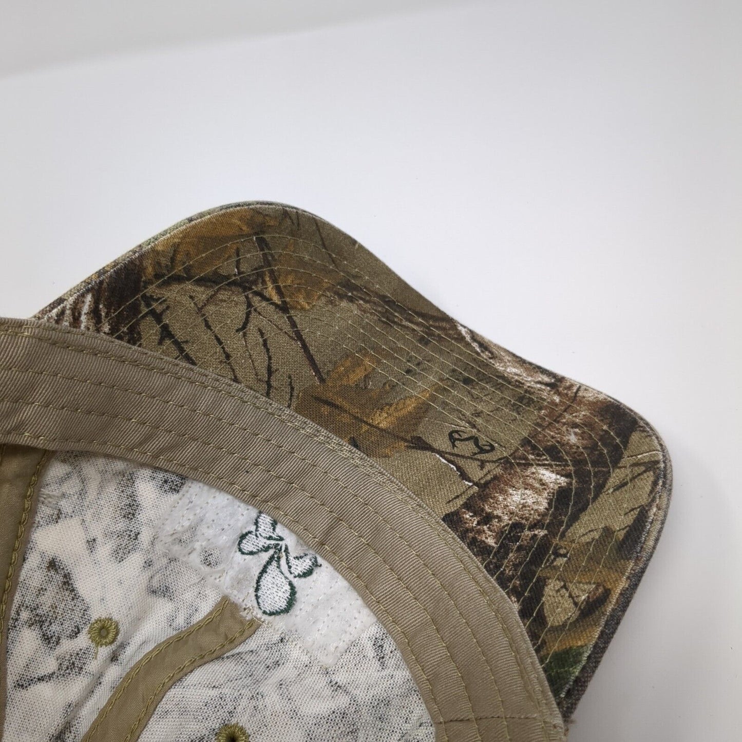 Sqwincher Strapback Trucker Hat Camouflage One Size Adjustable Mesh Back Bretmor