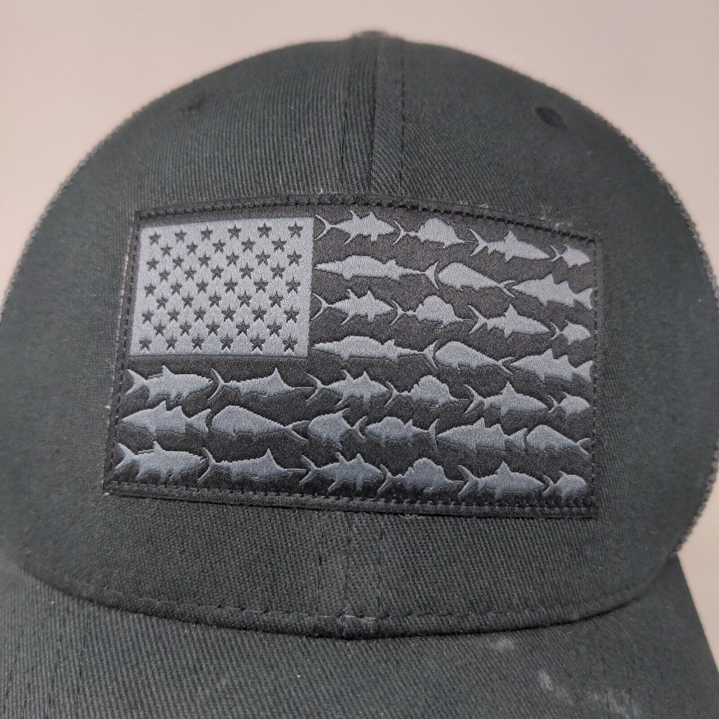 Columbia PFG Men's Fitted Mesh Back Hat Black Size L/XL Embroidered Fish Flag