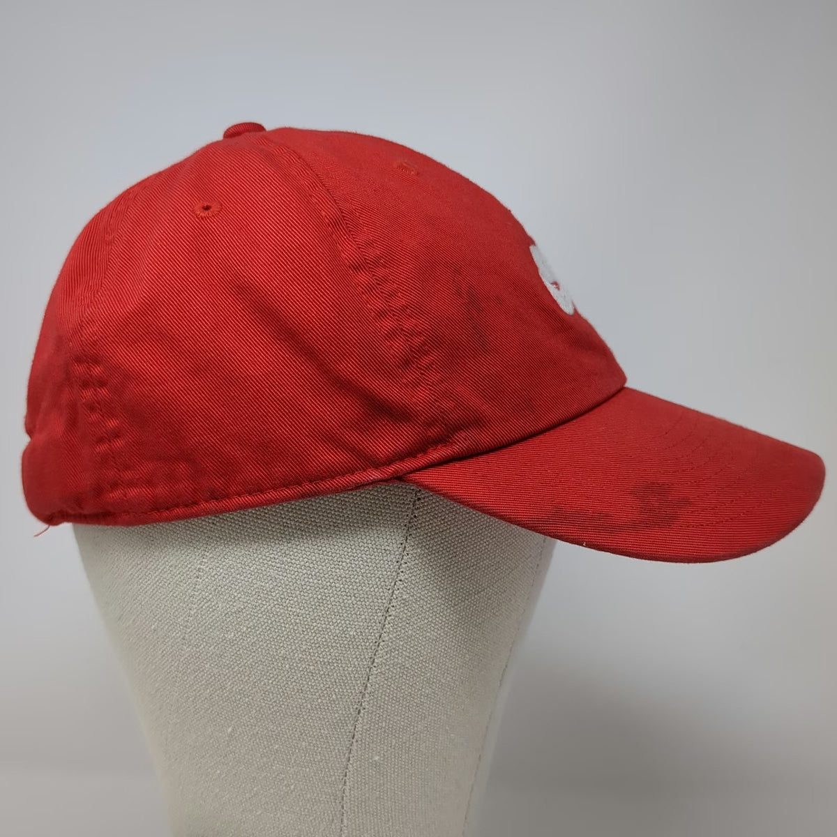 Nike Baseball Cap Red M Slideback Adjustable Cotton Hat Embroidered Swoosh Logo