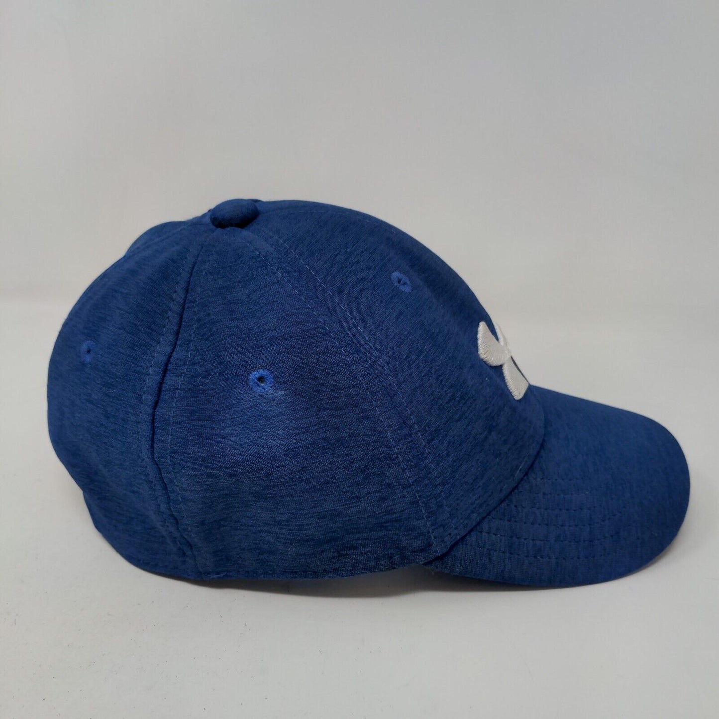 Under Armour Boy's Fitted Hat Blue Size S/M Embroidered Logo