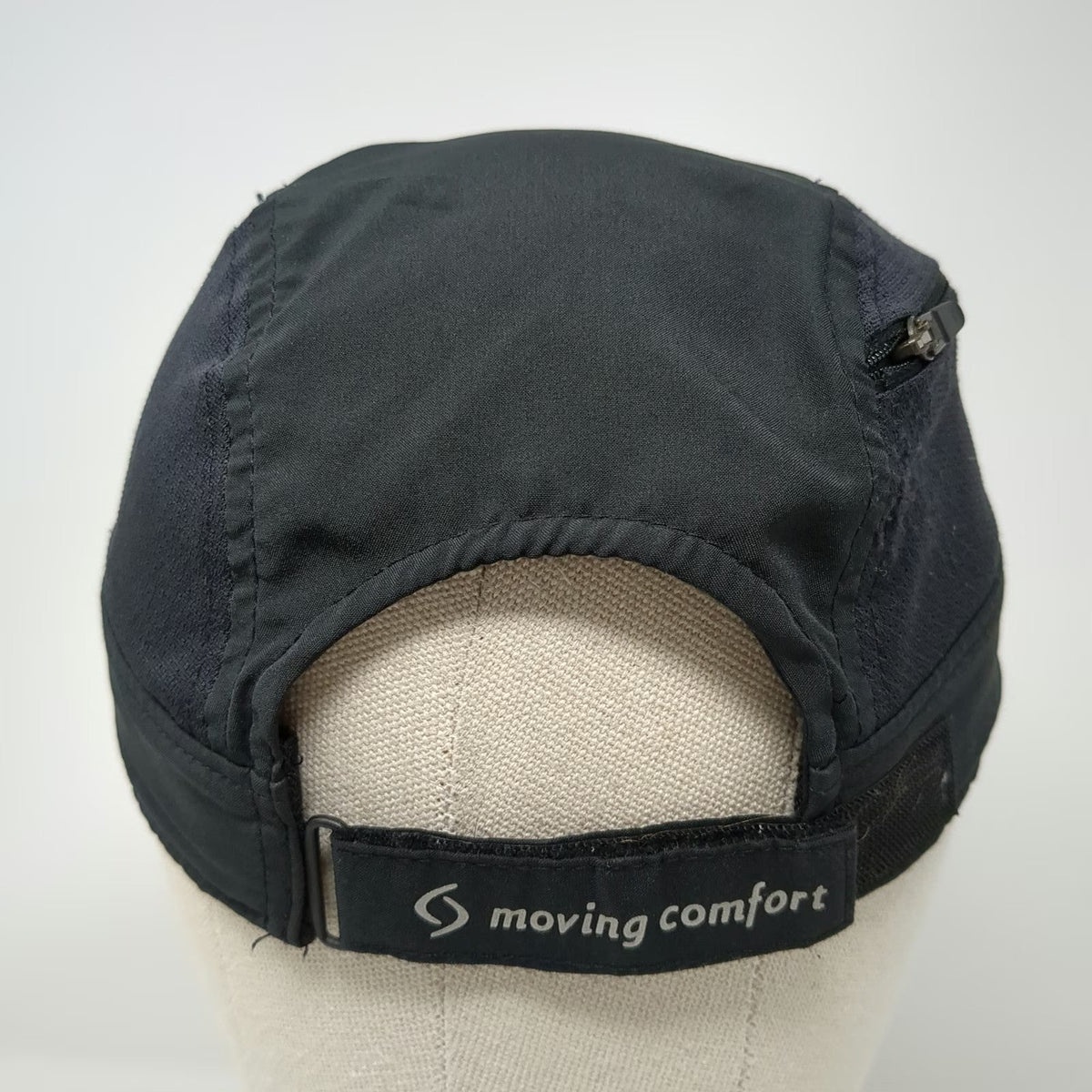 Moving Comfort Baseball Cap Black One Size Mesh Side Pocket Workout Running Hat