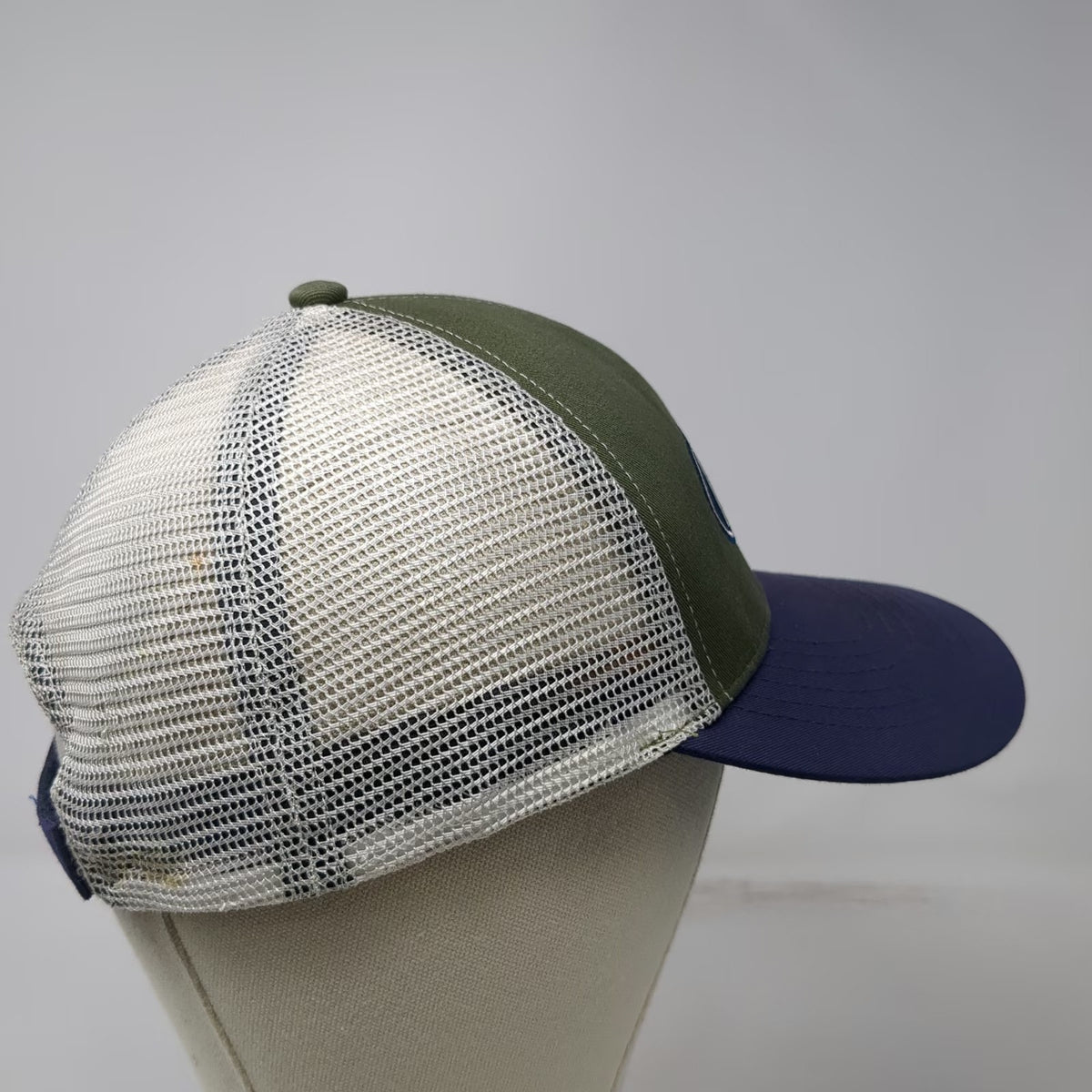 Peterbilt Baseball Cap Green Blue White One Size Mesh Snapback Hat Logo Patch