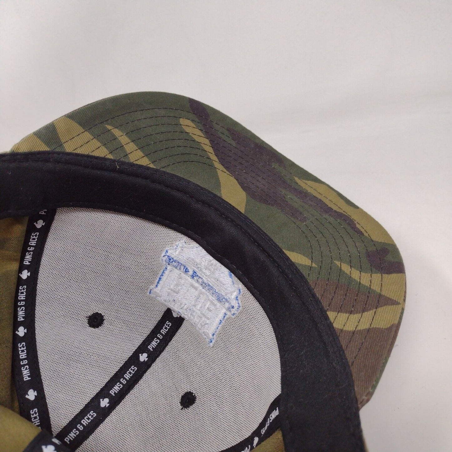 Charger Blue Golf Scramble Snapback Hat Camouflage 58cm Adjustable Pins & Aces