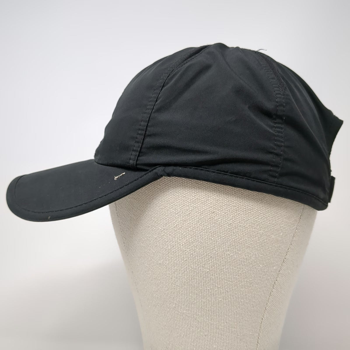 Nike Baseball Cap Black One Size White Swoosh Performance Strapback Hat Running