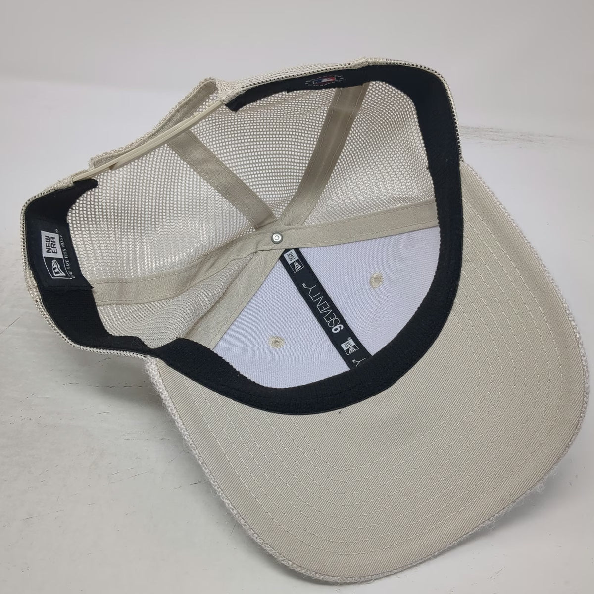 San Francisco Giants MLB New Era Trucker Hat Beige One Size 9SEVENTY Snapback