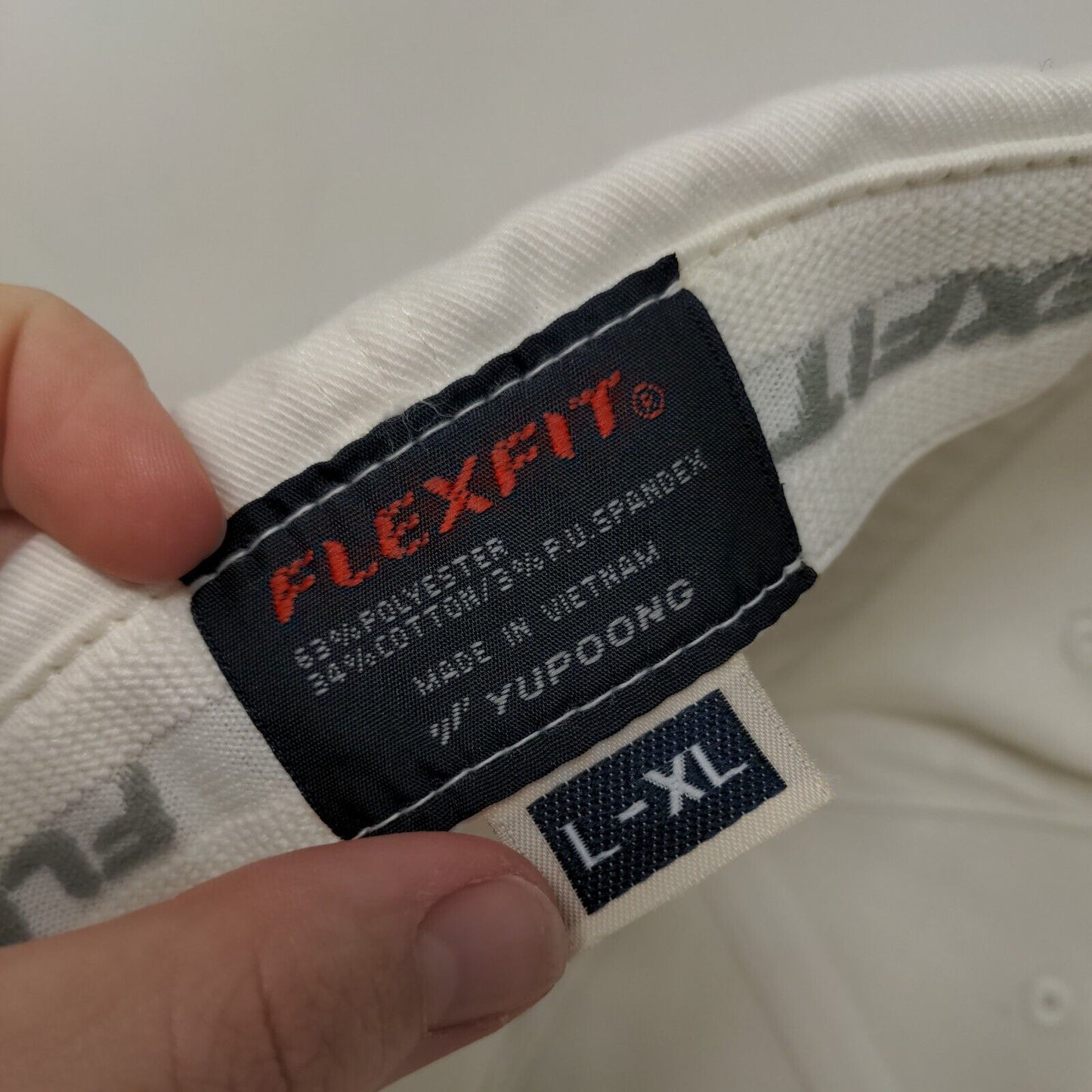 Flexfit Fitted Hat White Size L/XL Vented Holes 6 Panel Blank Yupoong