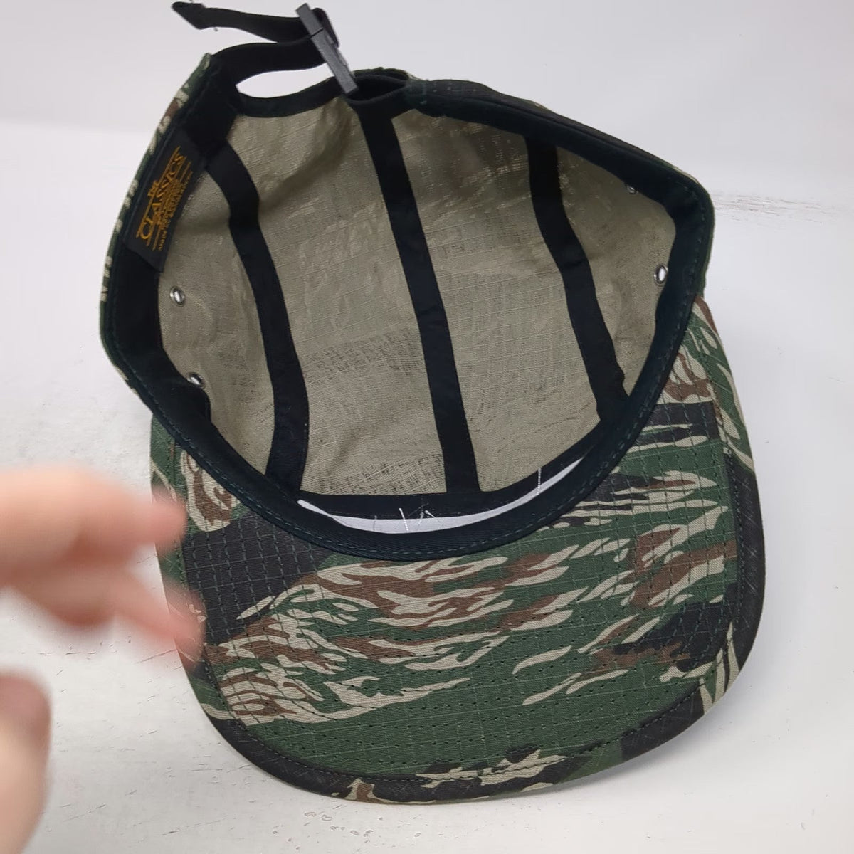 Yupoong 5 Panel Green Black One Size Tiger Stripe Camo TF-LXIX Strapback Hat