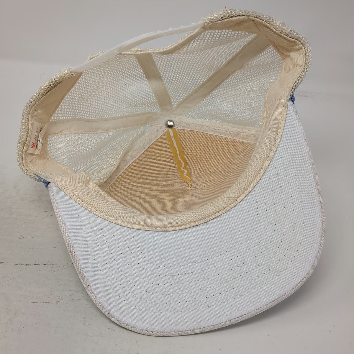 Yupoong Trucker Hat White Blue One Size Branson MO Ozark Music Hall Fame Banjo