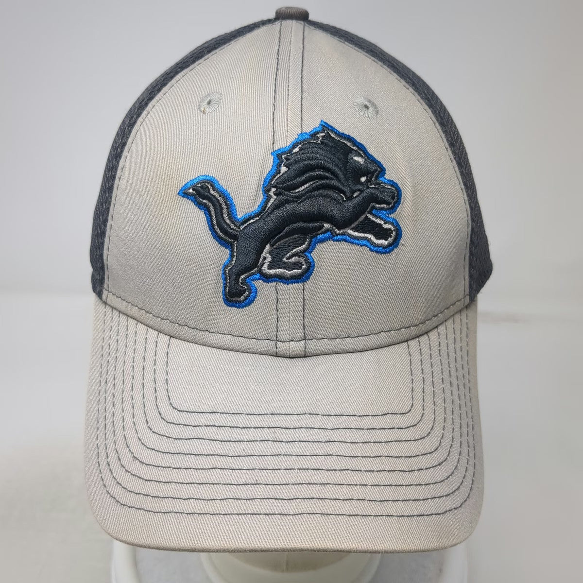 New Era Detroit Lions NFL Baseball Cap Gray L 39THIRTY Mesh Embroidered Logo