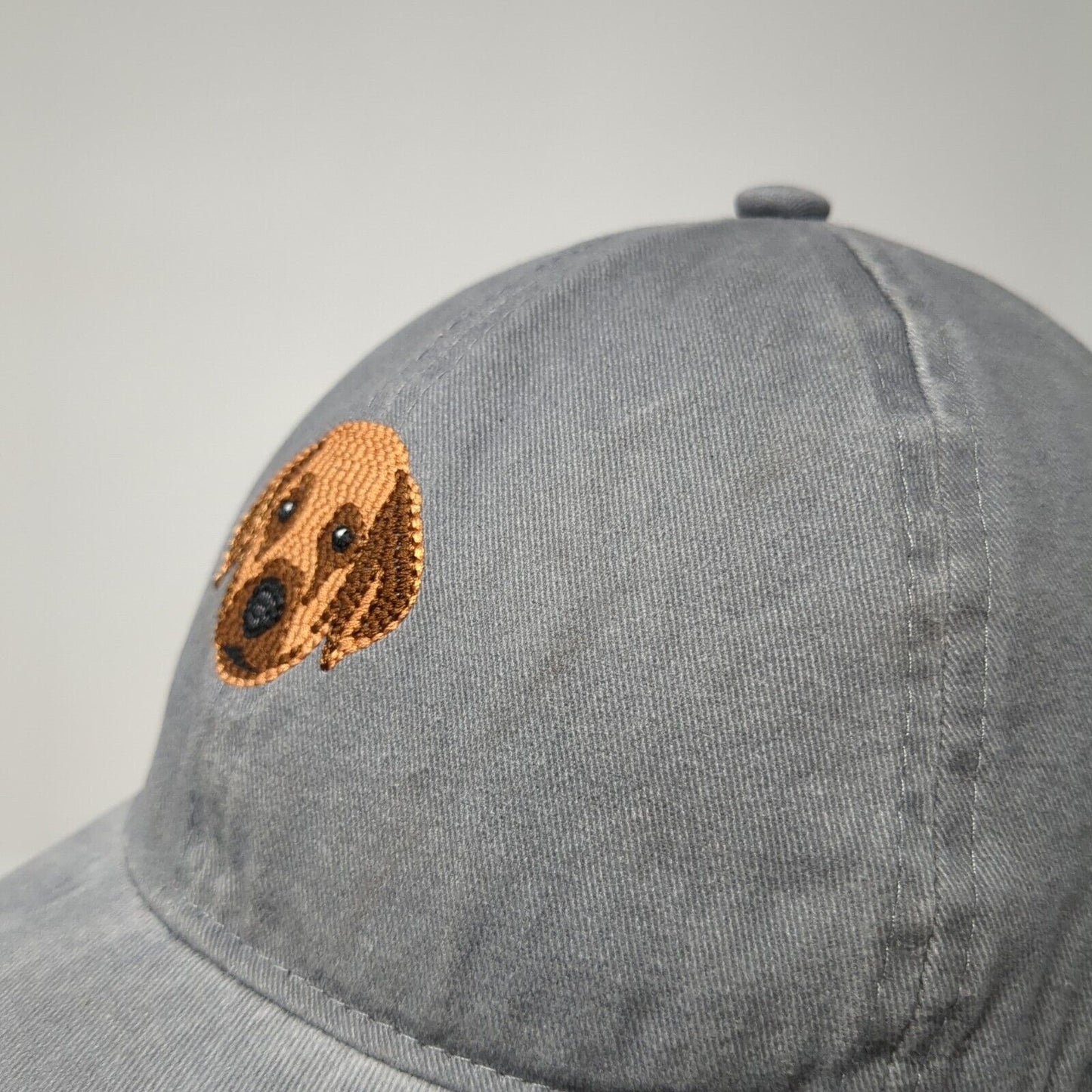 David And Young Slideback Hat Gray One Size Adjustable Embroidered Dog