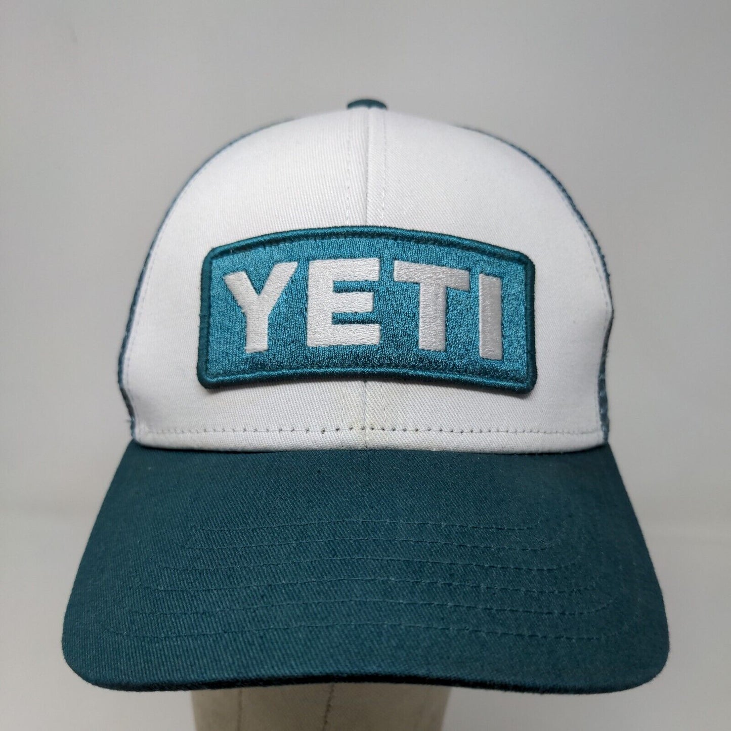 Yeti Men's Snapback Mesh Back Hat Green White Embroidered Logo Polyester