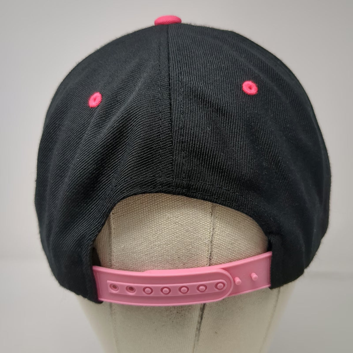 Yupoong Nutrishop NS Hat Snapback Black Pink One Size Flat Brim Green Undervisor