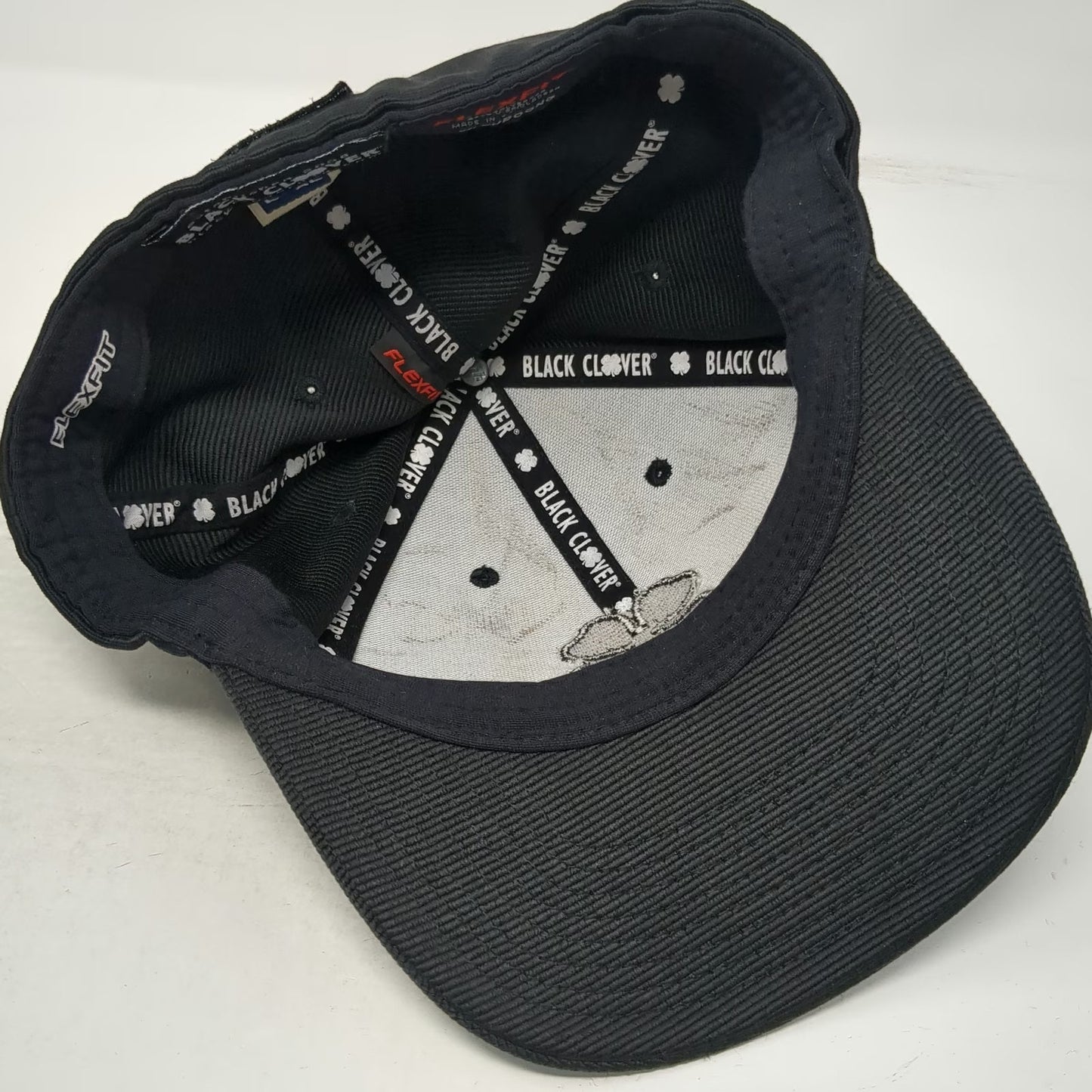 Black Clover Baseball Cap Black XL Fitted Flexfit Rawlings Patch Live Lucky Hat