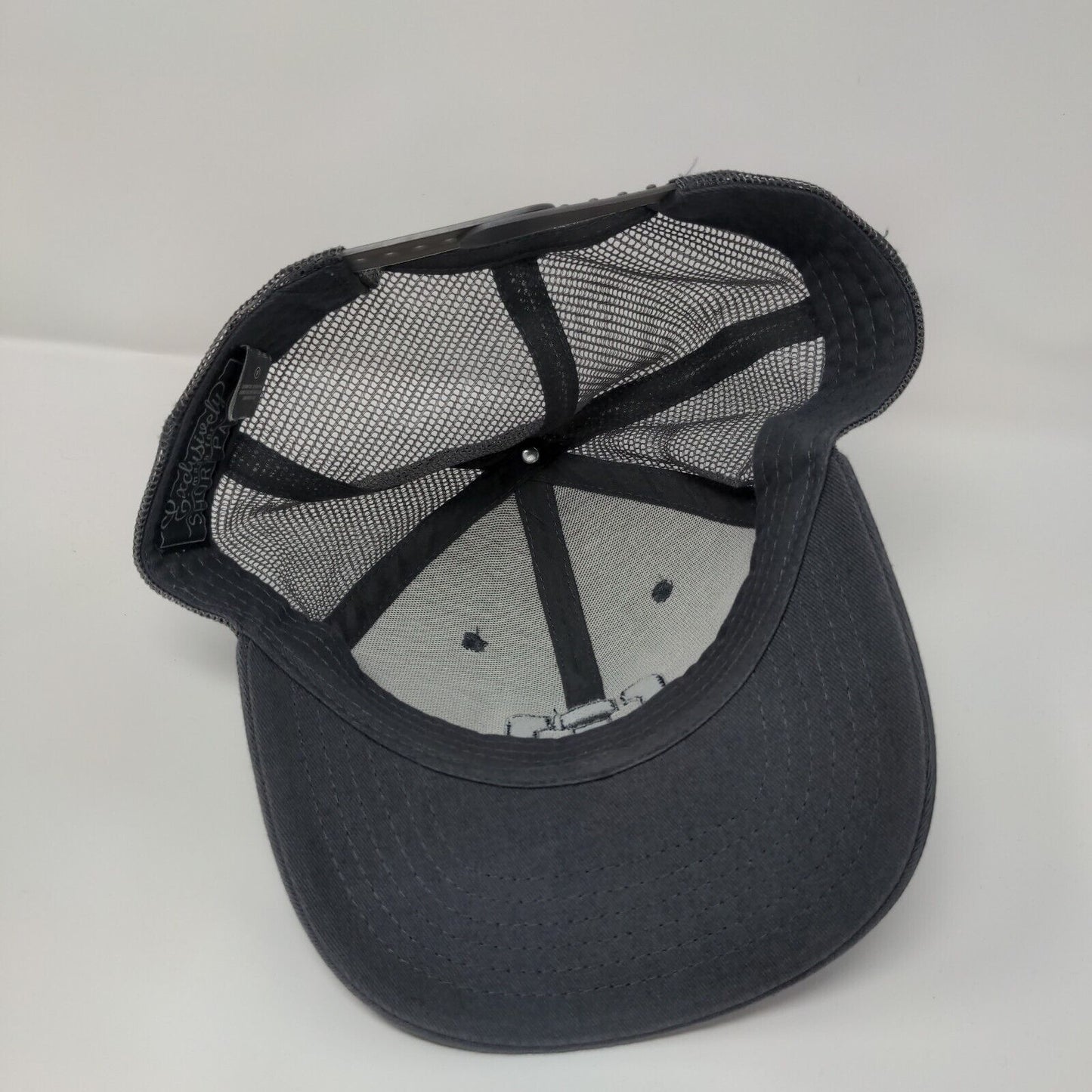 Travis Matthew Snapback Trucker Hat Gray OSFM Adjustable Mesh Back 6 Panel