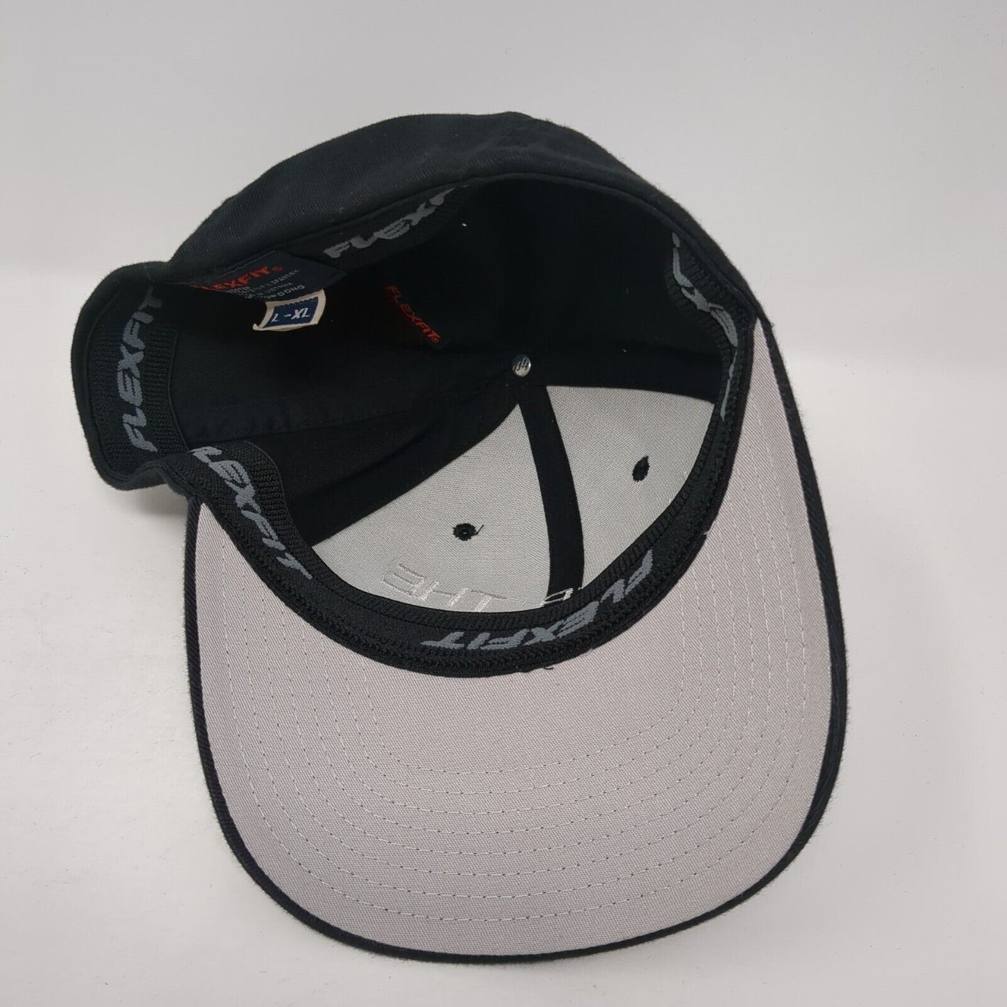 Under The Sun Fitted Hat Black L-XL Embroidered Stretch Flexfit Yupoong