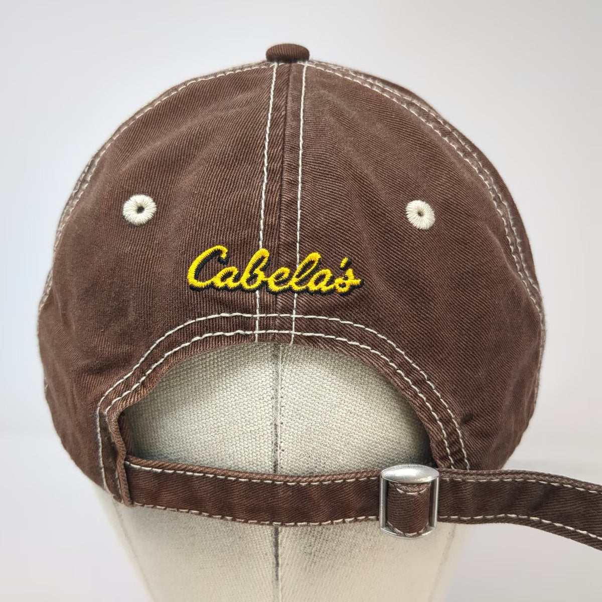 Cabela's Baseball Cap Brown One Size Contrast Stitching Yellow Logo Strap Hat