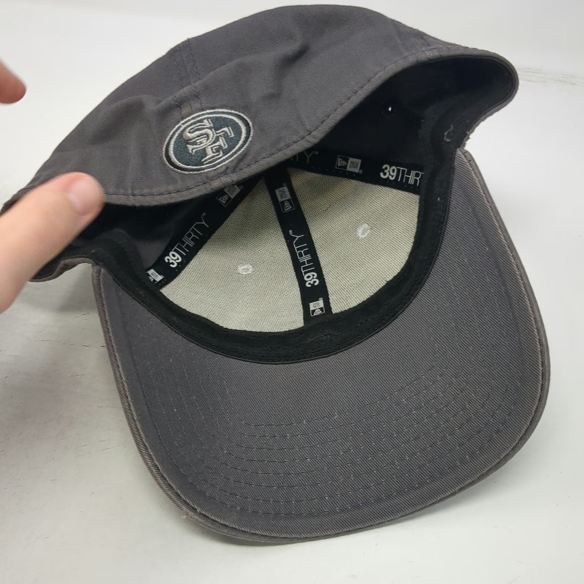 New Era Zubaz San Francisco 49ers NFL Cap Gray L Zebra Pattern Stretch Fit Hat